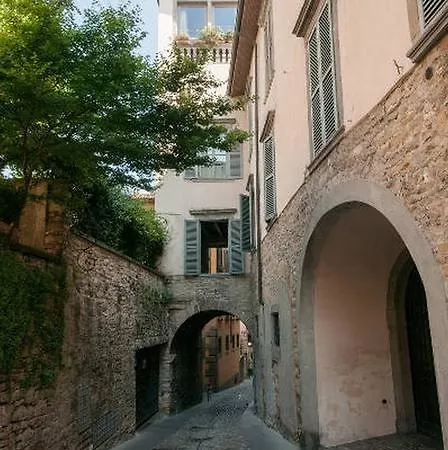 La Torretta Di Via Tassis