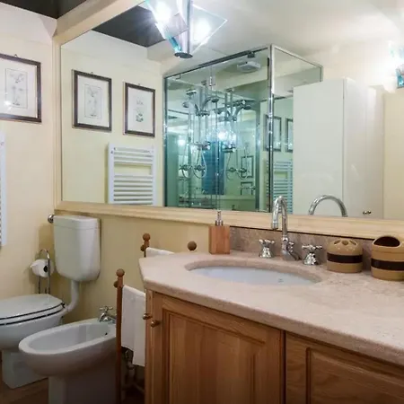 La Torretta Di Via Tassis * Bergamo