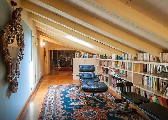 Bed & Breakfast La Torretta Di Via Tassis