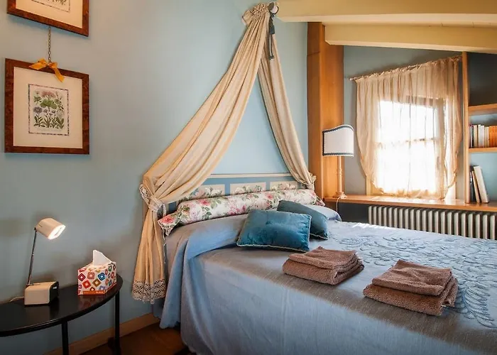 Bed & Breakfast La Torretta Di Via Tassis *