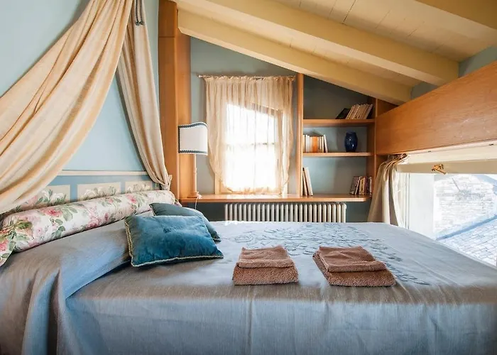 La Torretta Di Via Tassis Bed & Breakfast